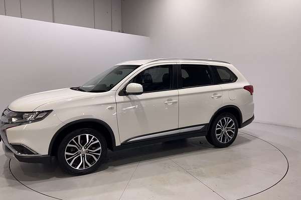 2017 Mitsubishi Outlander ES ZL