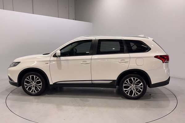 2017 Mitsubishi Outlander ES ZL