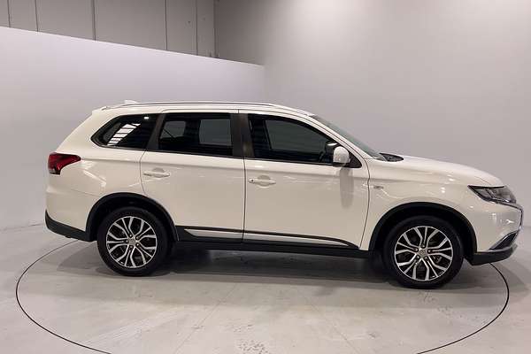 2017 Mitsubishi Outlander ES ZL