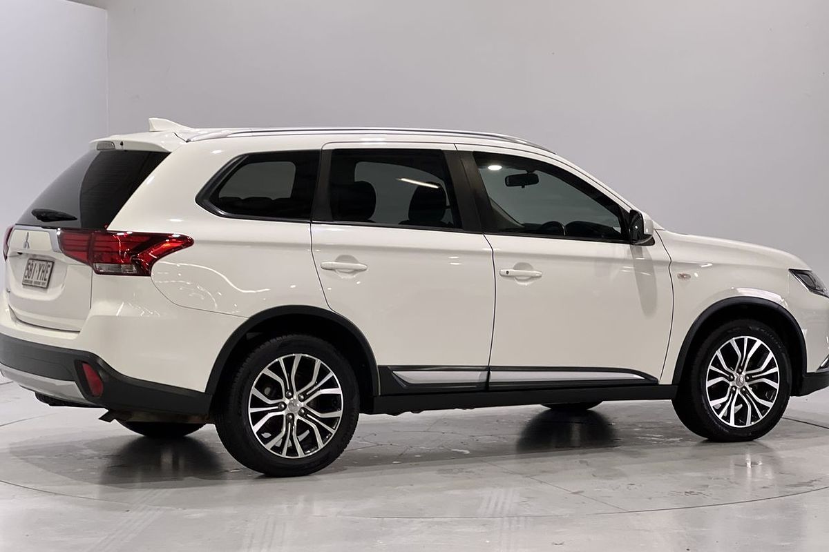 2017 Mitsubishi Outlander ES ZL