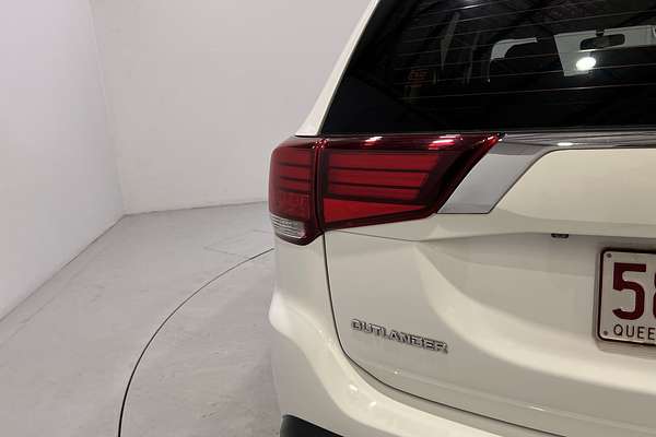 2017 Mitsubishi Outlander ES ZL