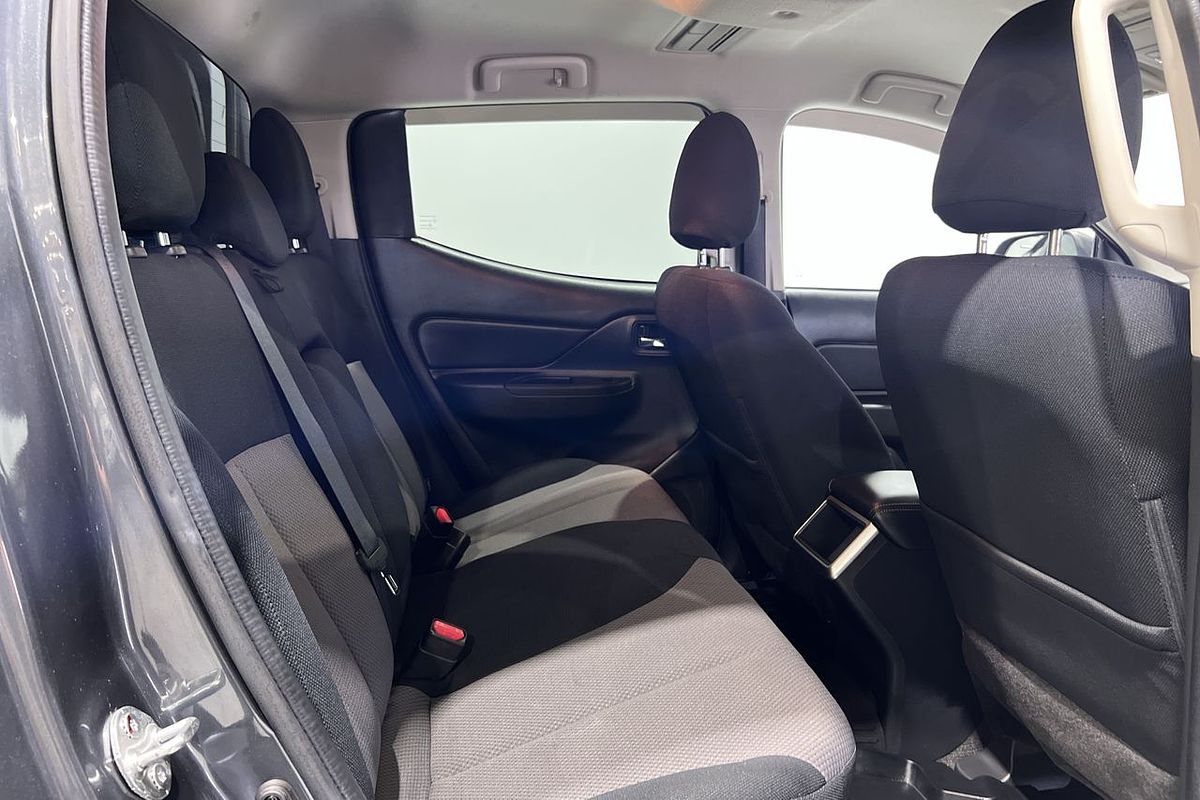 2020 Mitsubishi Triton GLX-R MR 4X4
