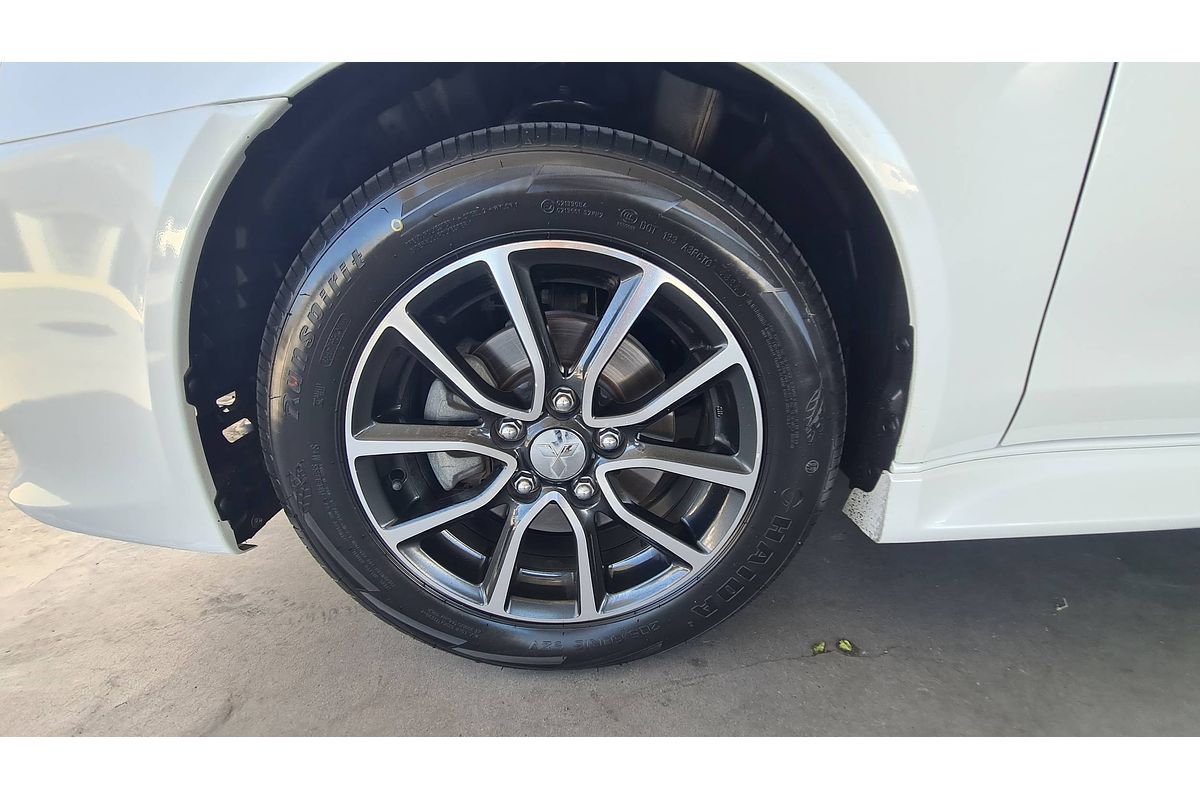 2017 Mitsubishi Lancer ES Sport CF