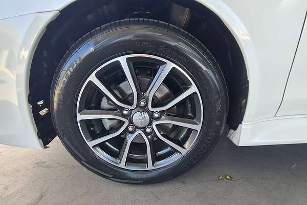2017 Mitsubishi Lancer ES Sport CF