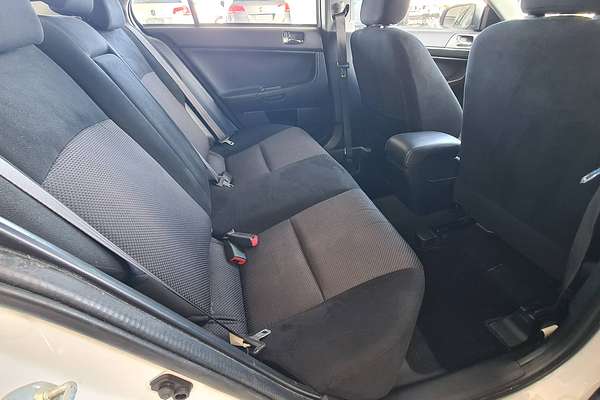 2017 Mitsubishi Lancer ES Sport CF