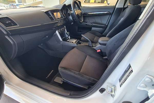 2017 Mitsubishi Lancer ES Sport CF