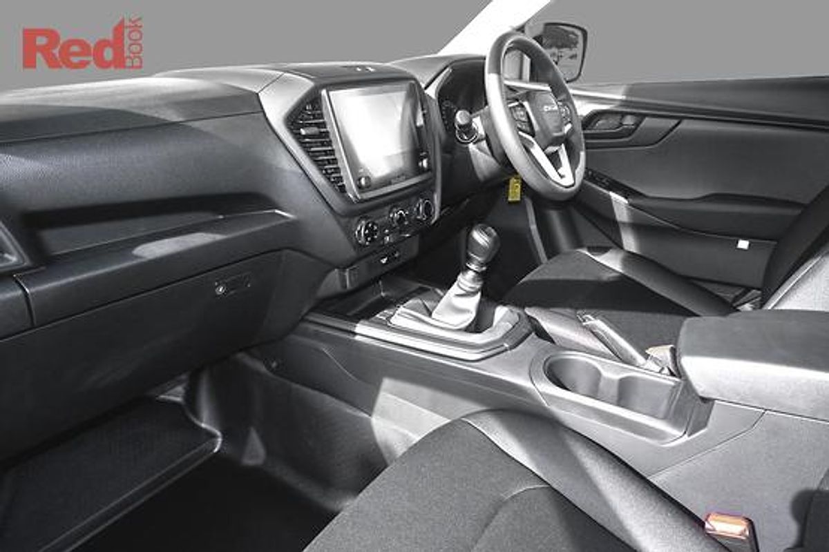 2025 Isuzu D-MAX SX High Ride Rear Wheel Drive