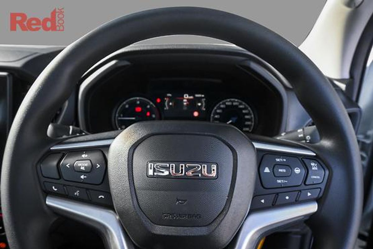 2025 Isuzu D-MAX SX High Ride Rear Wheel Drive