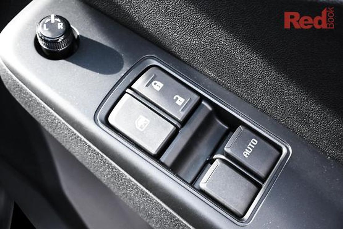 2025 Isuzu D-MAX SX High Ride Rear Wheel Drive