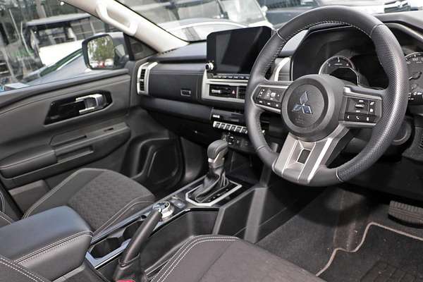 2024 Mitsubishi Triton GLS MV 4X4