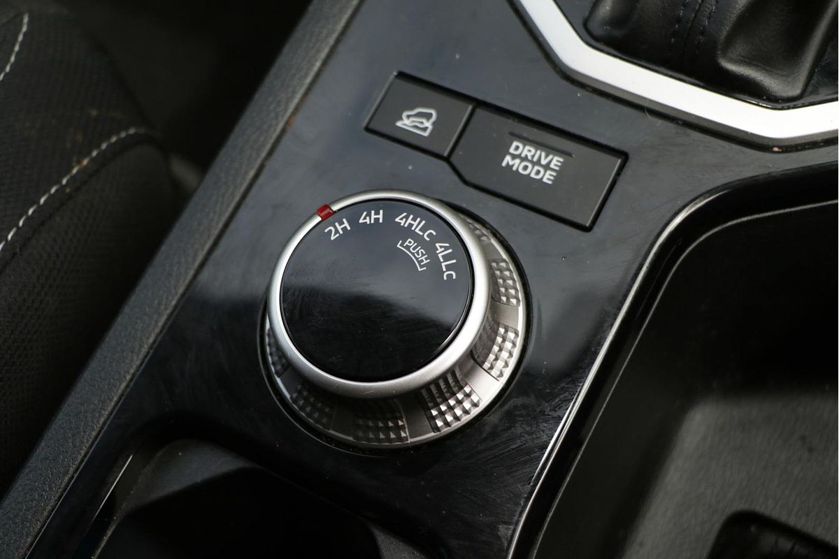 2024 Mitsubishi Triton GLS MV 4X4