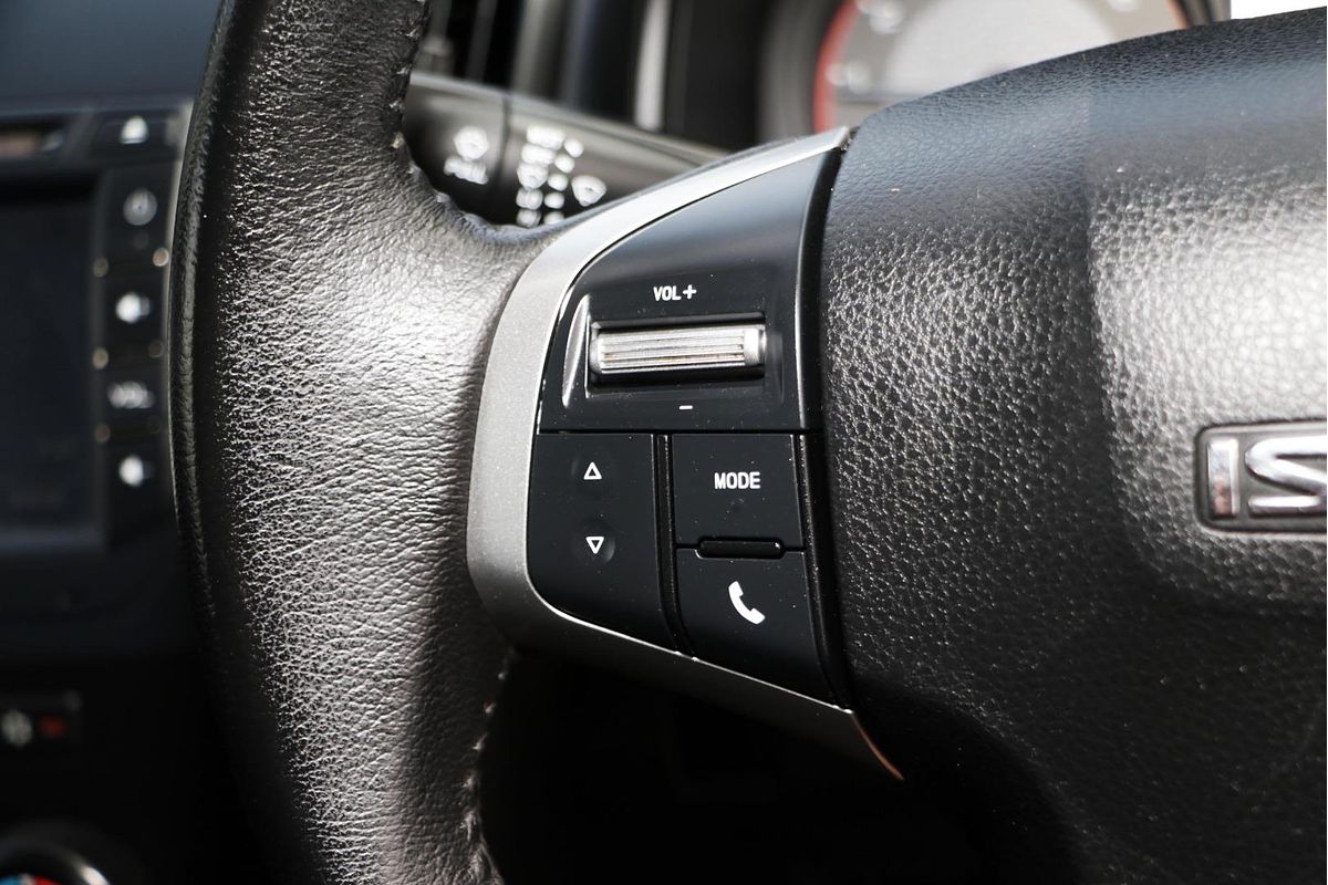 2018 Isuzu D-MAX SX Rear Wheel Drive