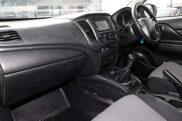 2019 Mitsubishi Triton GLX ADAS MR 4X4