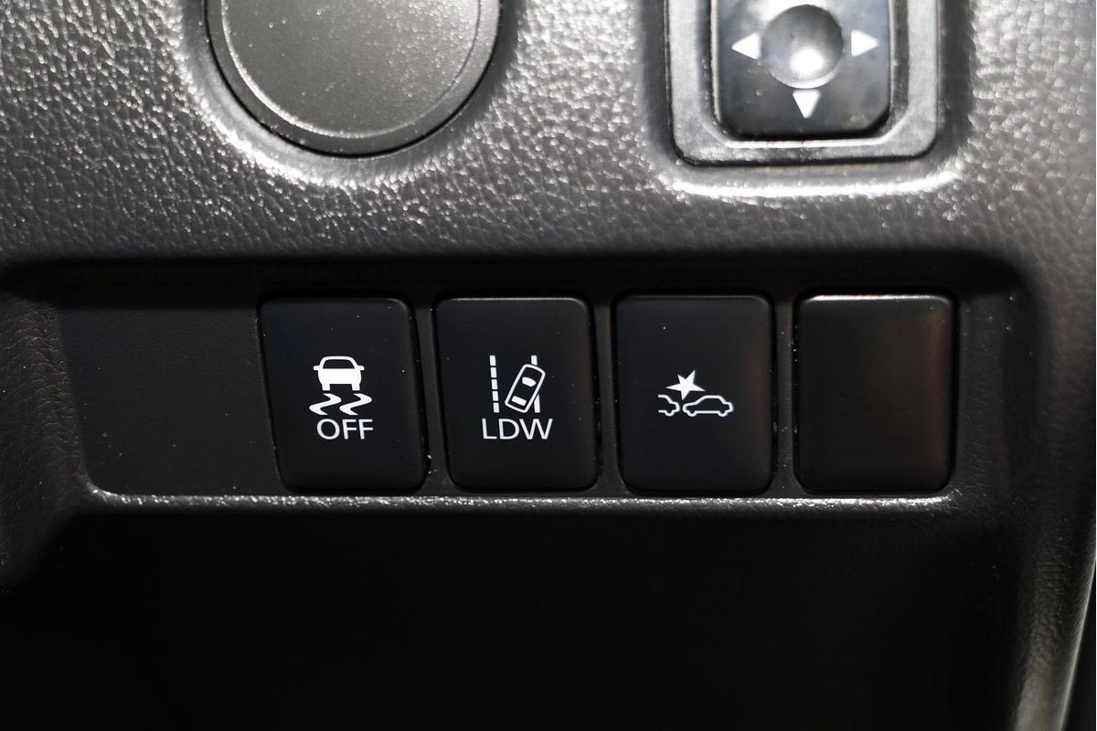 2019 Mitsubishi Triton GLX ADAS MR 4X4