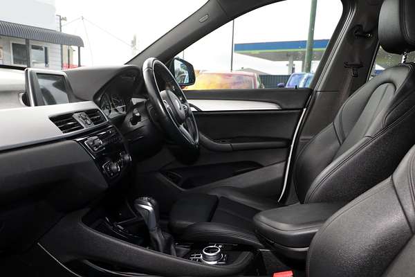 2016 BMW X1 sDrive18d F48