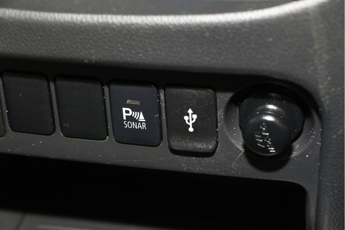 2019 Mitsubishi Triton GLX ADAS MR 4X4