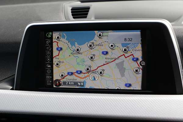 2016 BMW X1 sDrive18d F48