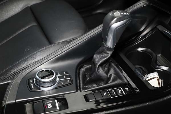 2016 BMW X1 sDrive18d F48