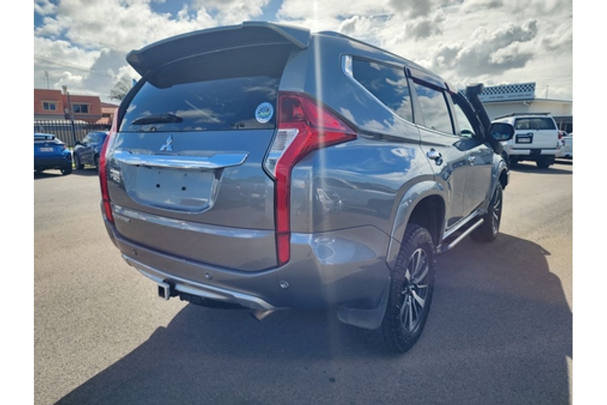 2016 Mitsubishi Pajero Sport GLS QE