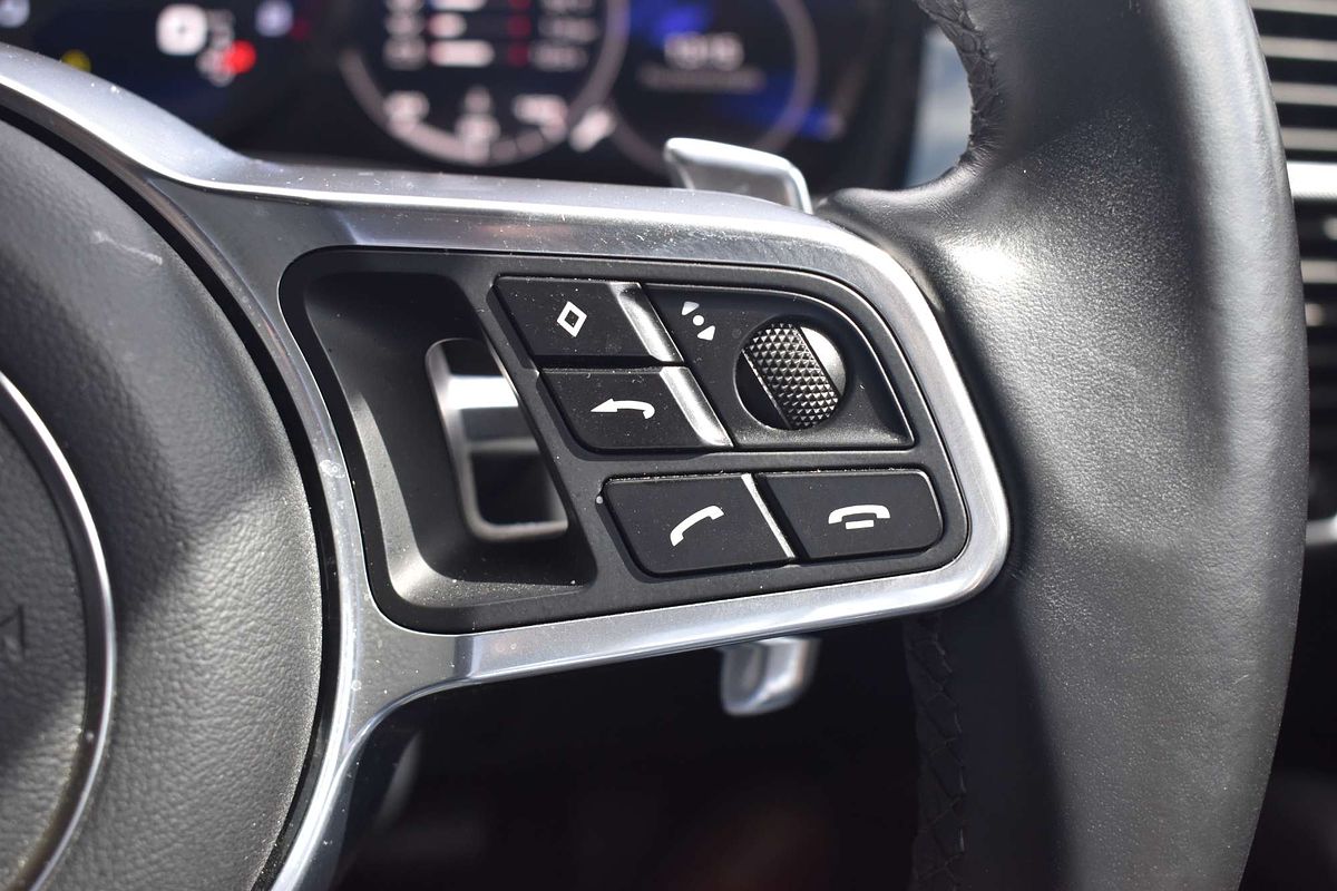 2018 Porsche Cayenne 9YA