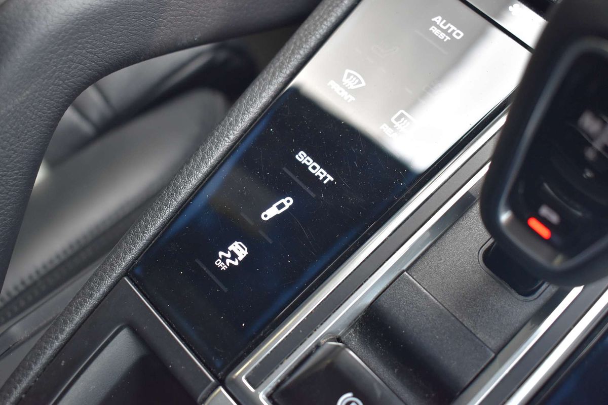 2018 Porsche Cayenne 9YA