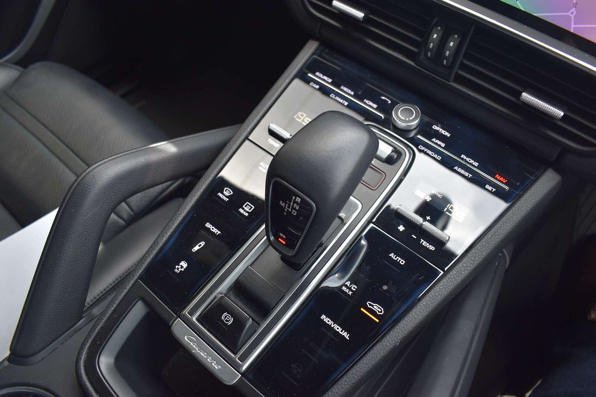 2018 Porsche Cayenne 9YA
