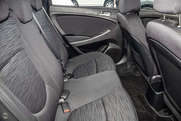2017 Hyundai Accent Active RB4