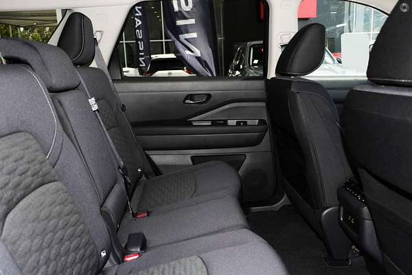 2025 Nissan Pathfinder ST-L R53