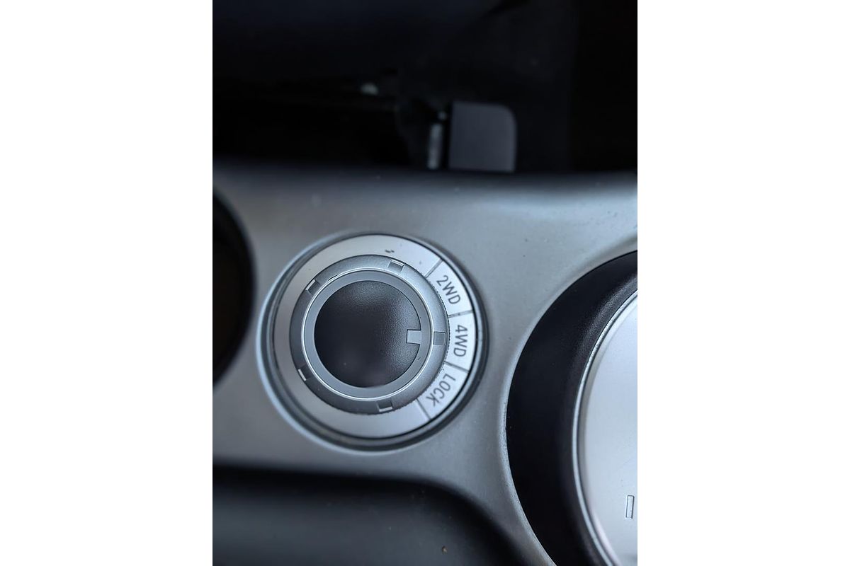 2011 Mitsubishi Outlander LS ZH