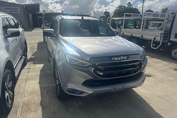 2024 Isuzu MU-X LS-T
