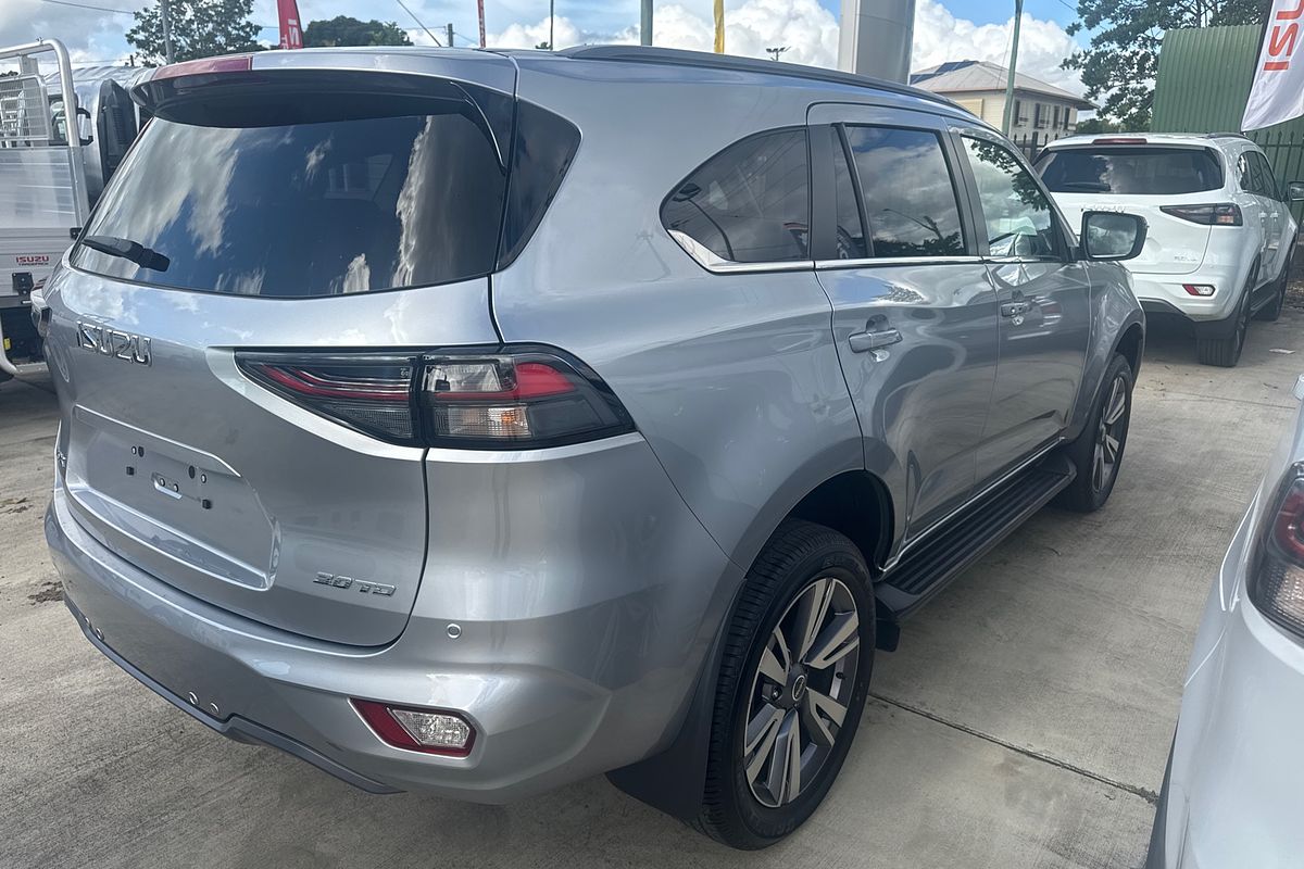 2024 Isuzu MU-X LS-T