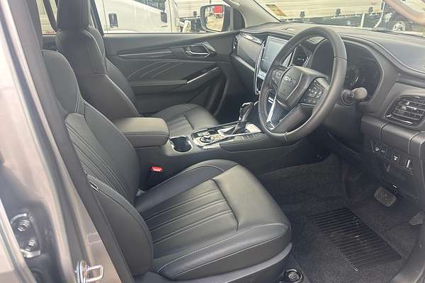 2024 Isuzu MU-X LS-T