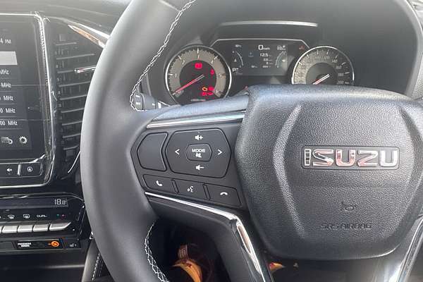 2024 Isuzu MU-X LS-T