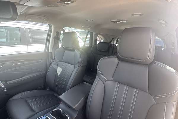 2024 Isuzu MU-X LS-T