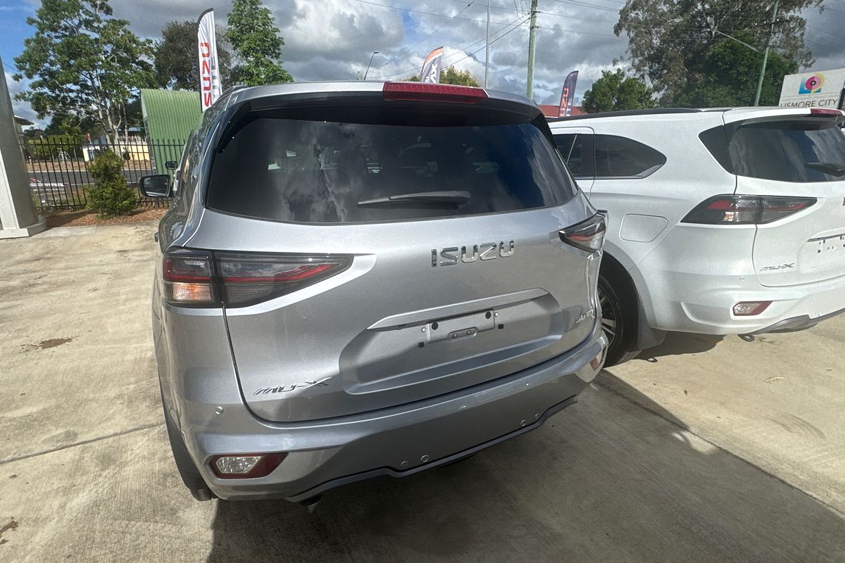 2024 Isuzu MU-X LS-T