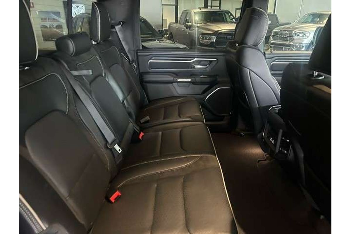 2024 RAM 1500 Laramie DT 4X4 SWB