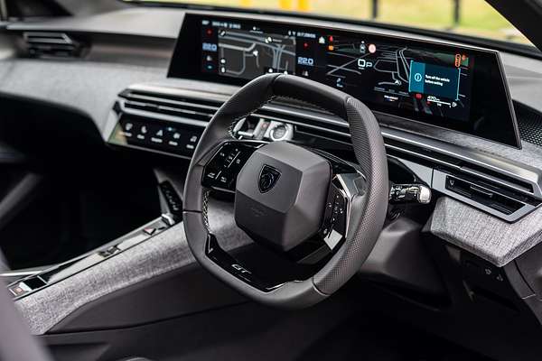 2024 Peugeot 3008 GT Premium Hybrid P64
