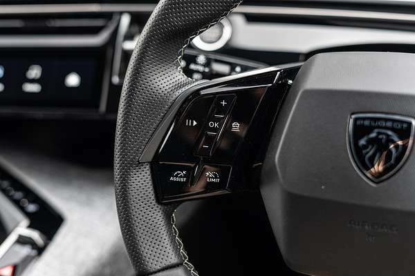 2024 Peugeot 3008 GT Premium Hybrid P64