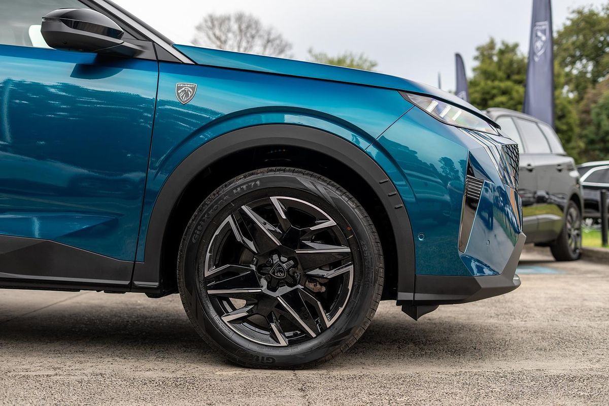 2024 Peugeot 3008 GT Premium Hybrid P64