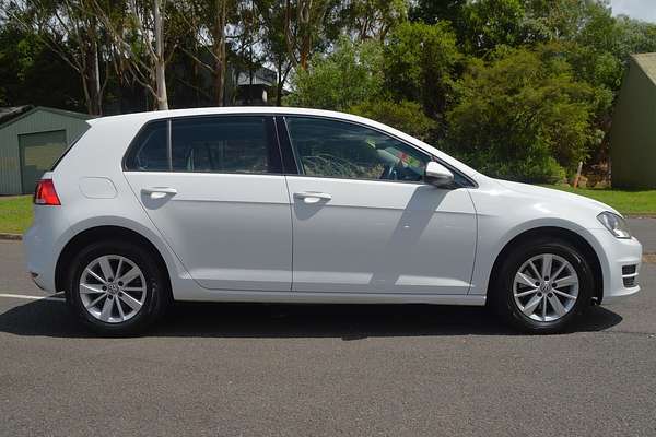 2016 Volkswagen Golf 92TSI Trendline 7