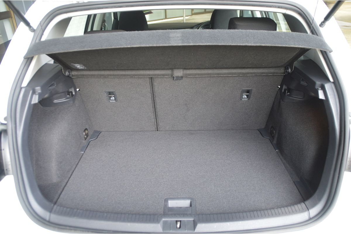 2016 Volkswagen Golf 92TSI Trendline 7