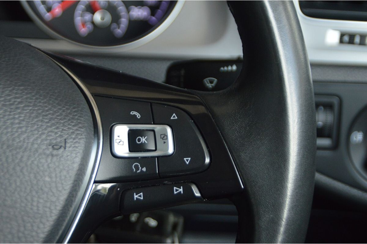 2016 Volkswagen Golf 92TSI Trendline 7