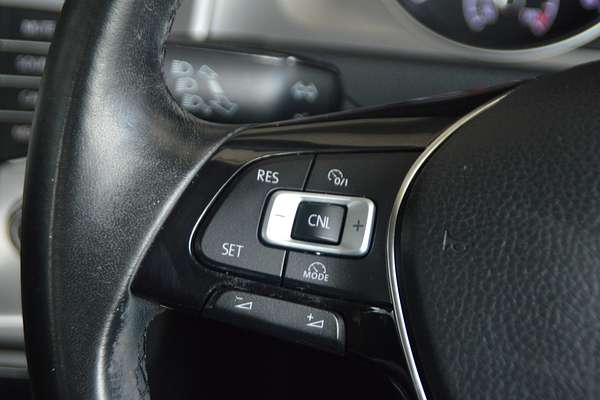 2016 Volkswagen Golf 92TSI Trendline 7