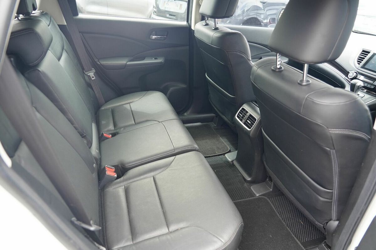 2015 Honda CR-V VTi-S (4x4) 30 Series 2