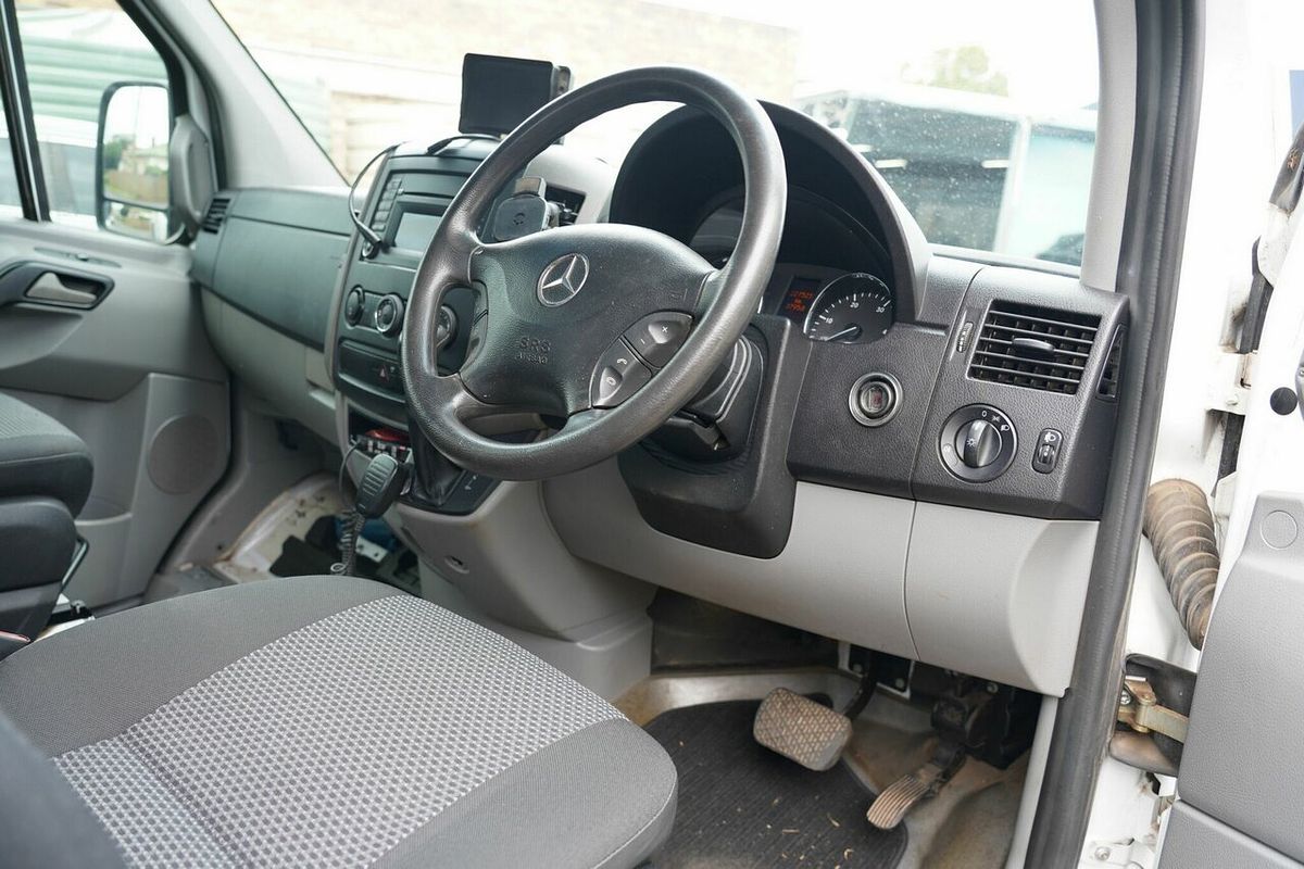 2011 Mercedes-Benz Sprinter 316CDI MWB 906 MY11 Rear Wheel Drive