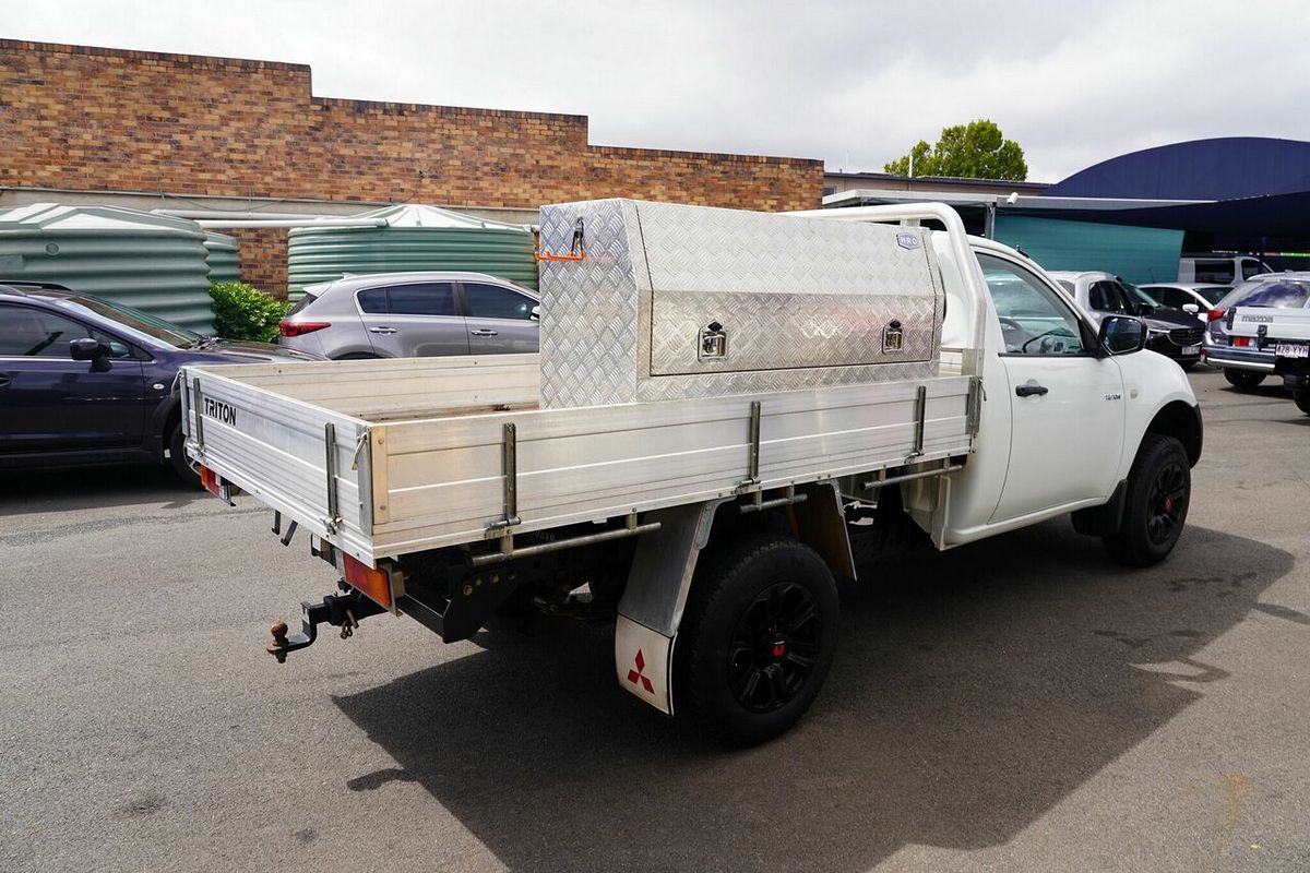 2014 Mitsubishi Triton GL MN MY14 Update Rear Wheel Drive