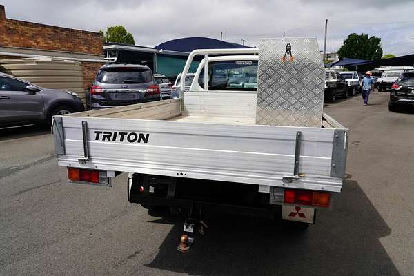 2014 Mitsubishi Triton GL MN MY14 Update Rear Wheel Drive