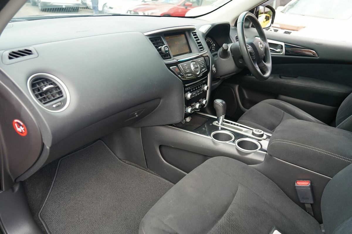 2015 Nissan Pathfinder ST N-Trek (4x4) R52 MY15