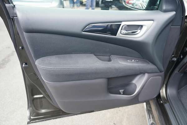 2015 Nissan Pathfinder ST N-Trek (4x4) R52 MY15