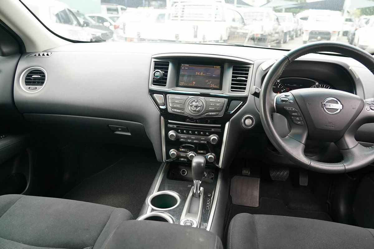 2015 Nissan Pathfinder ST N-Trek (4x4) R52 MY15